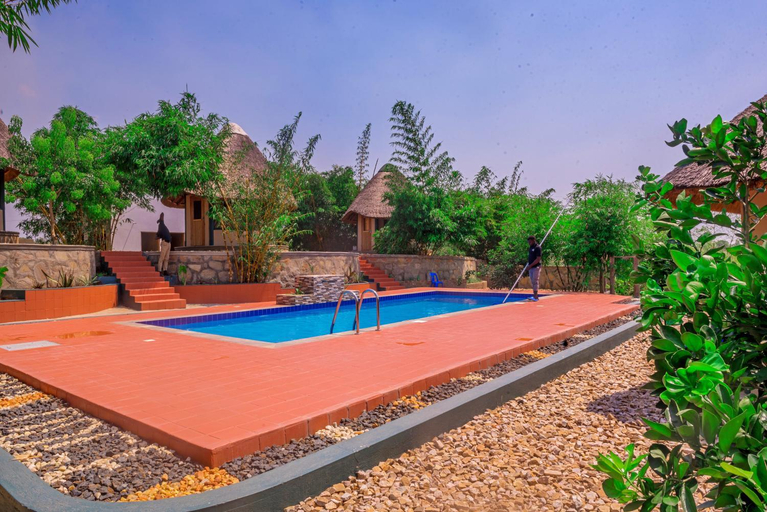 Sport & Beauty 4, Tilenga Safari Lodge, Nwoya