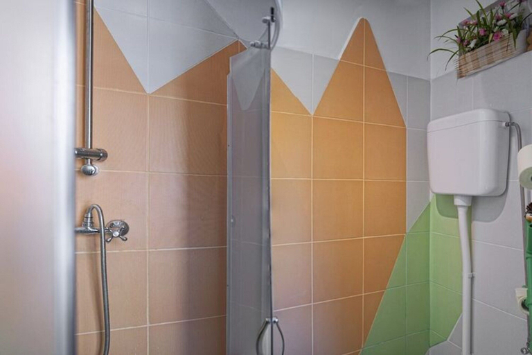 Bathroom 5, Studio Apartment Sretna - Studio Apartment, Split