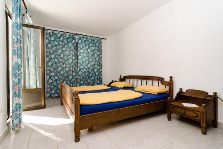 Bedroom 5, Apartments Lemes - Two Bedroom Apartment With Balcony and Sea View Ap1, Janjina