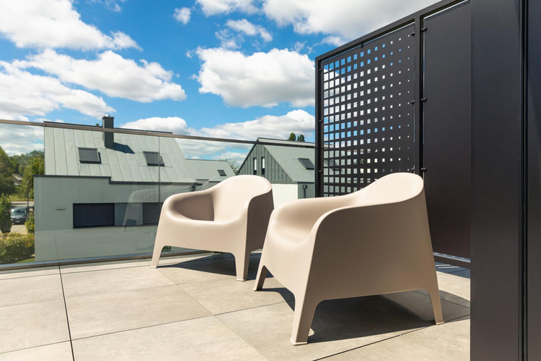 Others 5, Reckenthal House, Luxembourg