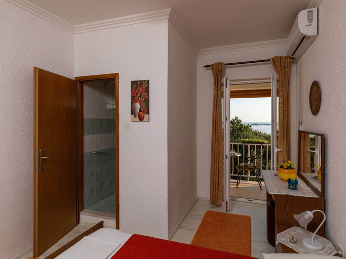 Room 4, Apartments Belenum - Double Room With Balcony and Sea View, Župa Dubrovačka