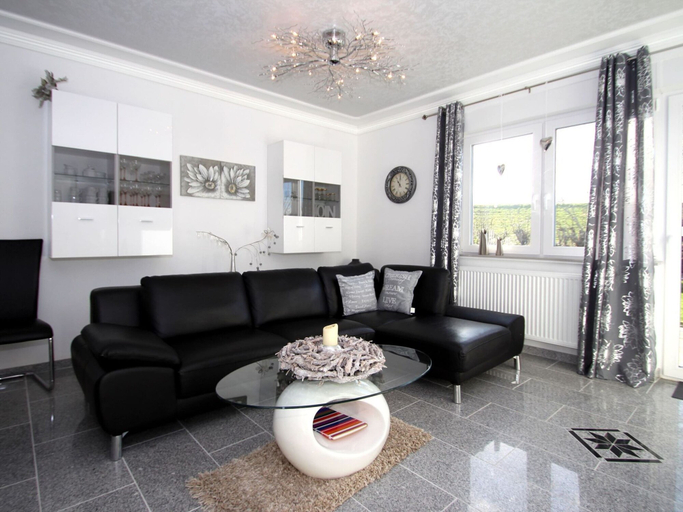 Others 4, Ferienhaus Wiesengrund mit Sauna, Dornumersiel, Aurich