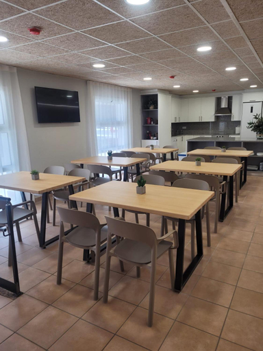 Food & Drinks 4, Malva Hostel Estartit, Girona
