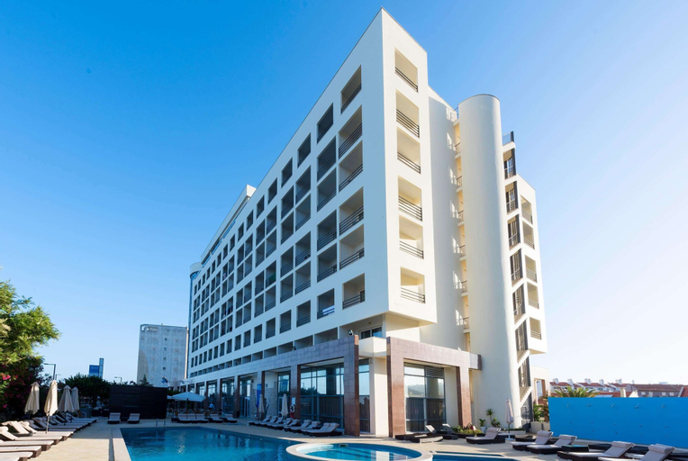 TRYP by Wyndham Lisboa Caparica Mar, Almada