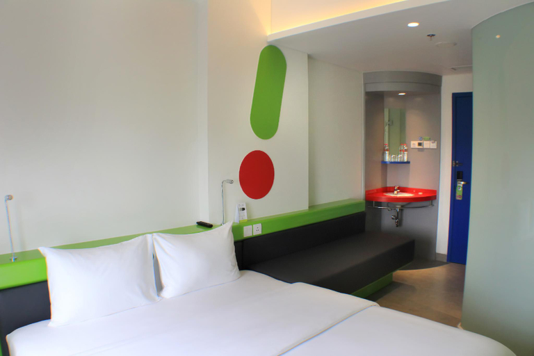 Bedroom 12
