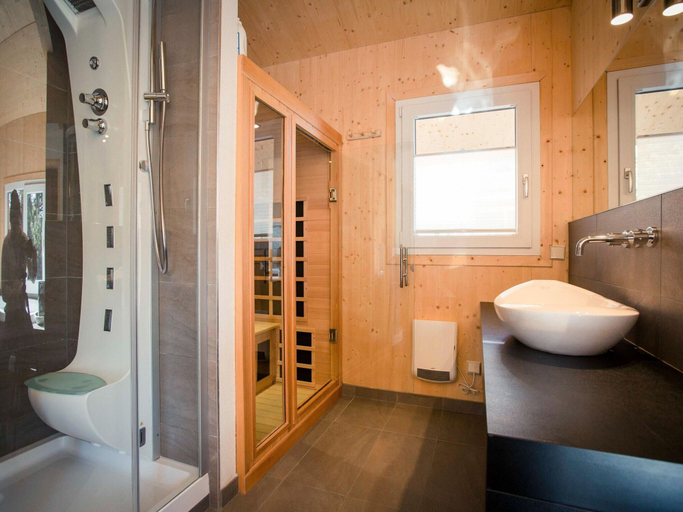 Bathroom 4, Exclusive chalet with sauna, Murau