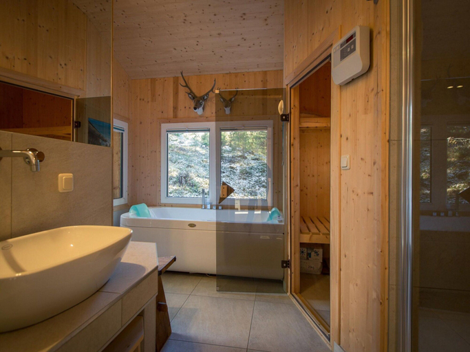 Bathroom, Modern cottage with whirlpool, Murau