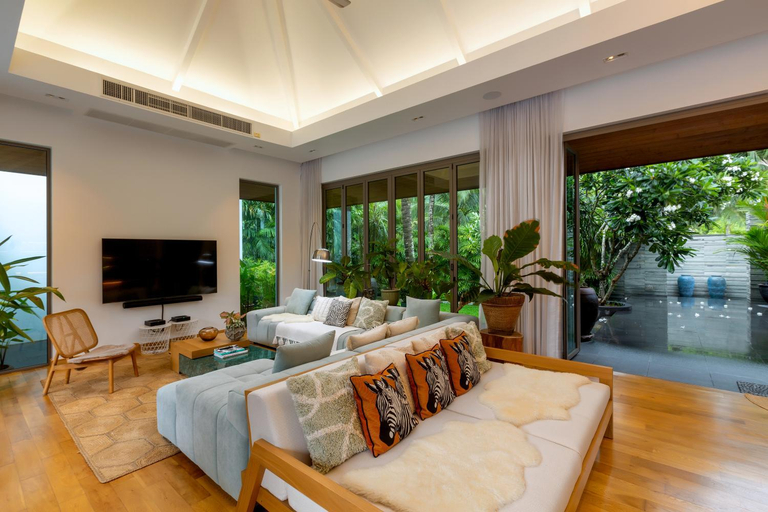 Others 3, Spacious 5-bedroom private villa for groups of up to 12 guests, Pulau Phuket