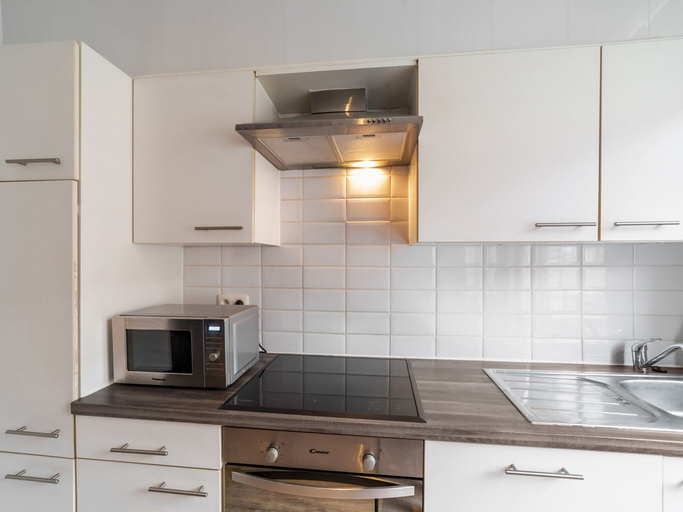 Private kitchen, Ideal Holiday Home With Garage, West-Vlaanderen