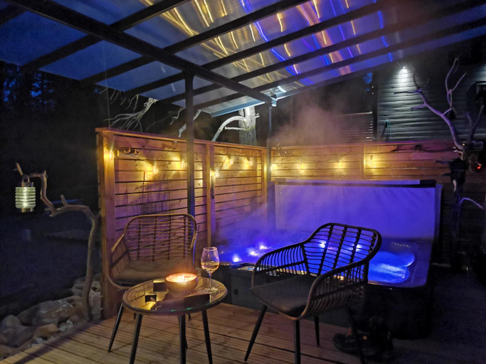 Others 5, Levi Secret Igloo Revontuli, Lapland