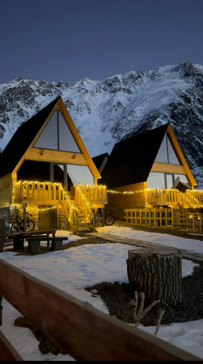 Others 3, Cottage Carpe Diem, Kazbegi