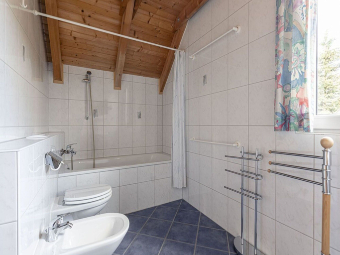 Bathroom, Traditional Chalet With Terrace, Murau