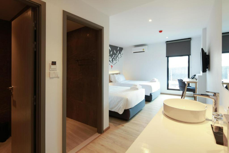 Bedroom 3, KOO Hotel, Pak Kret