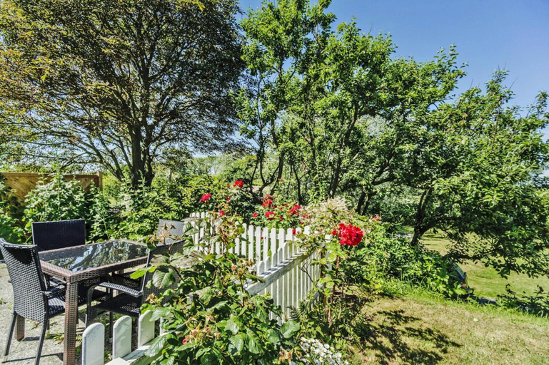 Exterior 5, Ferienwohnung am Pellwormer Leuchtturm, Nordfriesland