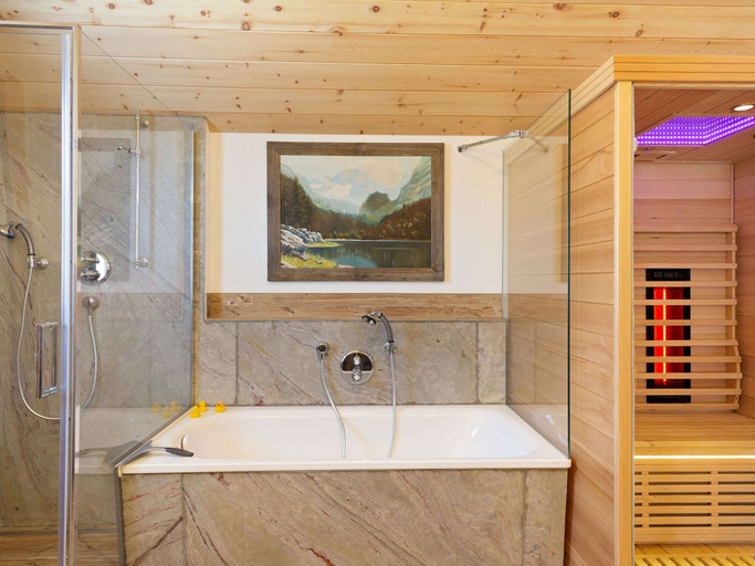 Bathroom 4, Holiday House With Sauna in Sankt Margarethen, Tamsweg