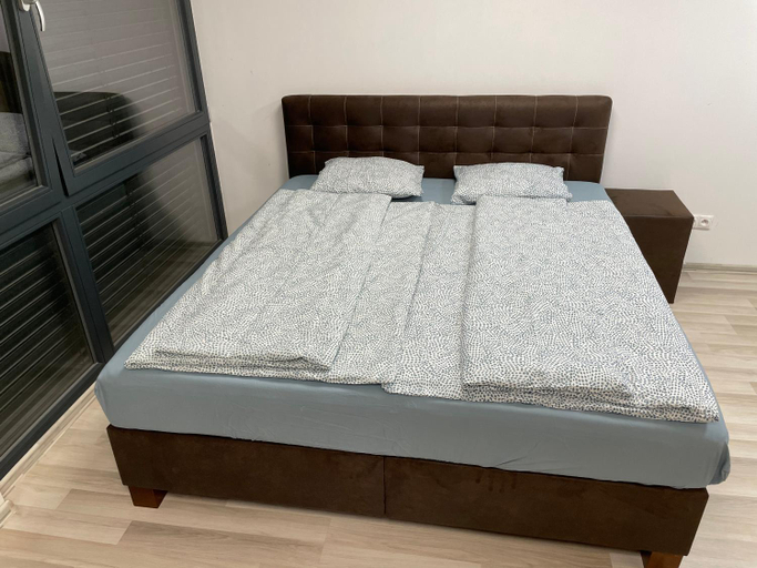 Bedroom 2, Moderny novy byt s bezplatnym parkovanim v objekte, self-checking, Bratislava