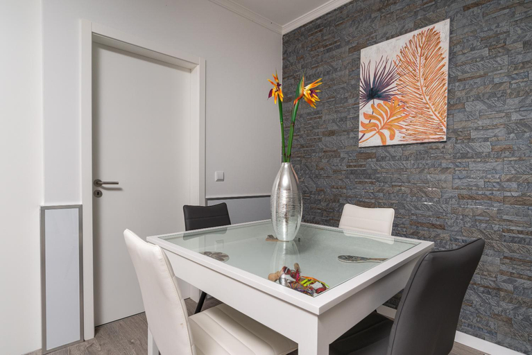 Others 4, OurMadeira - Sunset Cliff Villas, contemporary, Calheta