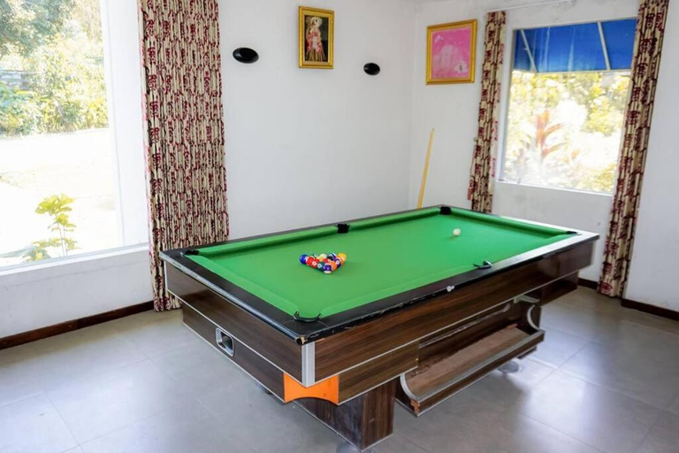Others 3, VILLA BATU Luxurious privacy 3BR villa@ klub bunga, Malang