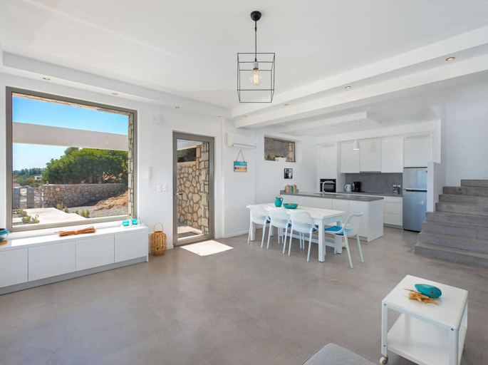 Others 5, Villa in Rhodes With Infinity Pool, South Aegean