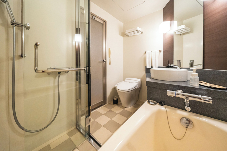 Bathroom 2