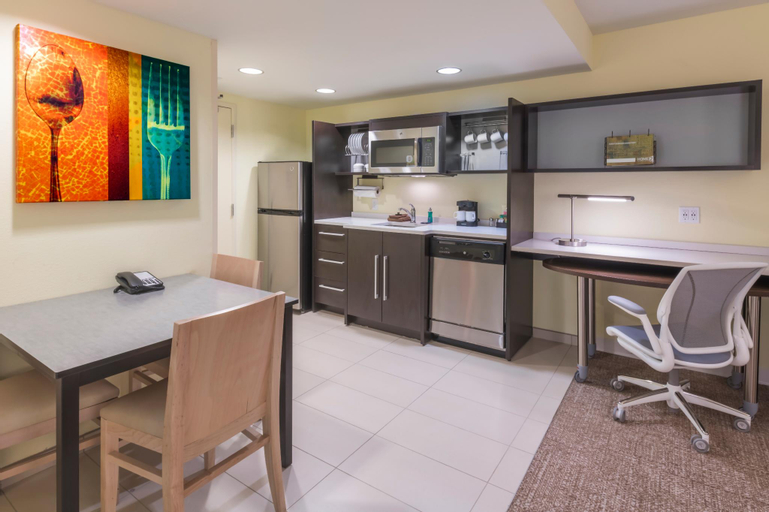 Dining Room 3