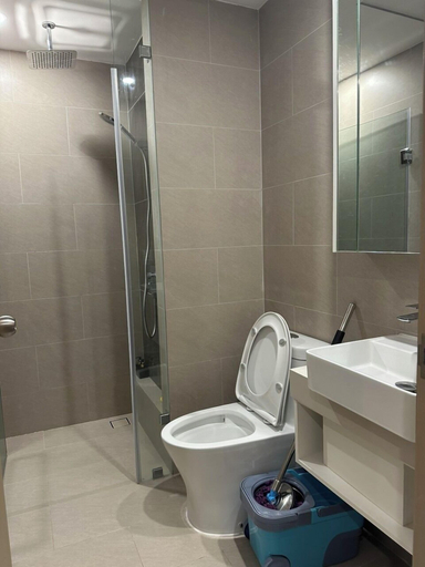Bathroom 5, Bin's House in The Song Vung Tau, Vũng Tàu