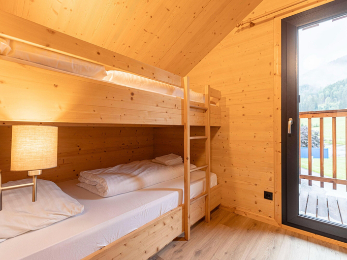 Bedroom 4, Charming Chalet With Infrared Sauna, Murtal