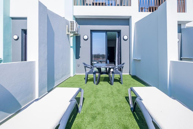 Others 5, ON The Residence, Huelva