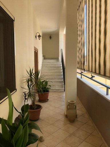 Others 3, B&B 43, Caserta