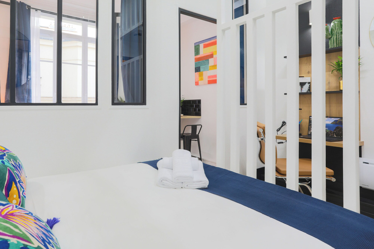 Bedroom 4, Opéra - Sainte-Anne, Paris
