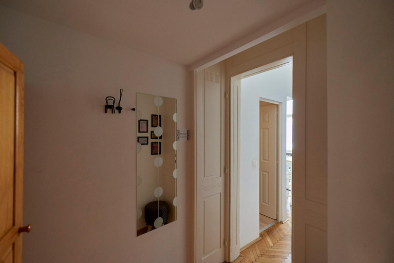 Bathroom 3, Budapest Downtown W18, Budapesti