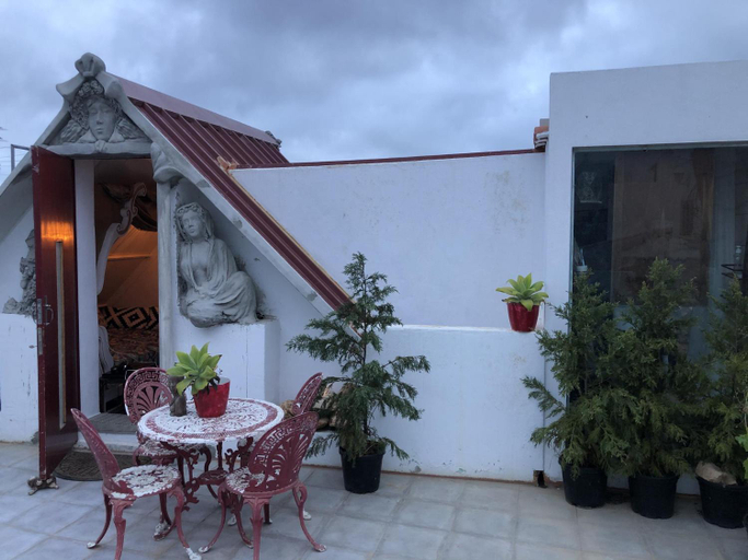 Others 5, Captivating Studio Apartment in Mexilhoeira Grande, Portimão