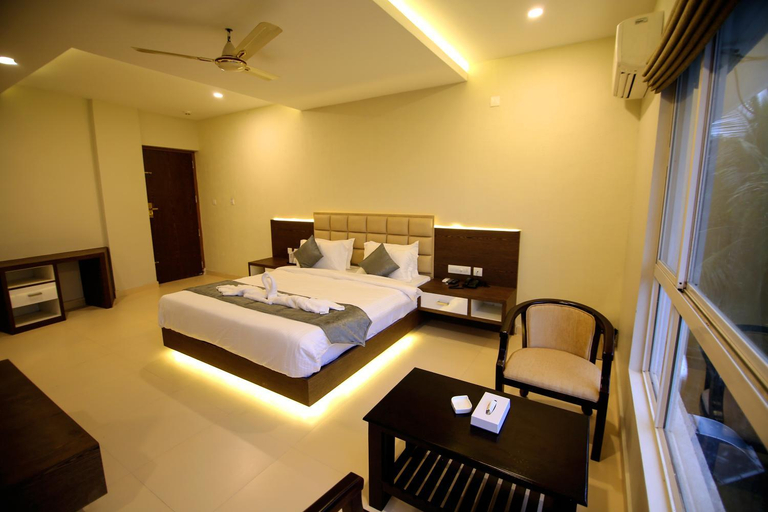 Others 2, Hotel Le Sapphire, Wayanad