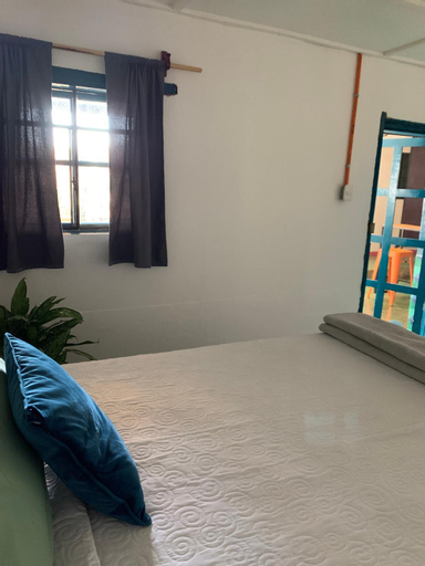 Others 2, Chirris Hostel, San Juan La Laguna