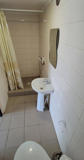 Bathroom 5, Киівська Чаика Коблево, Kominternivs'kyi