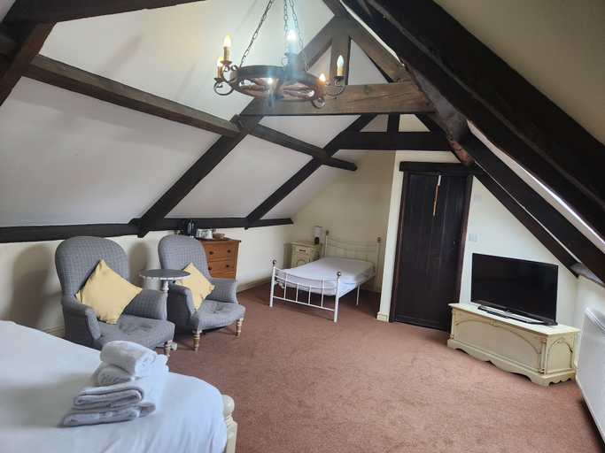 Bedroom 3, Langley Inn, South Gloucestershire