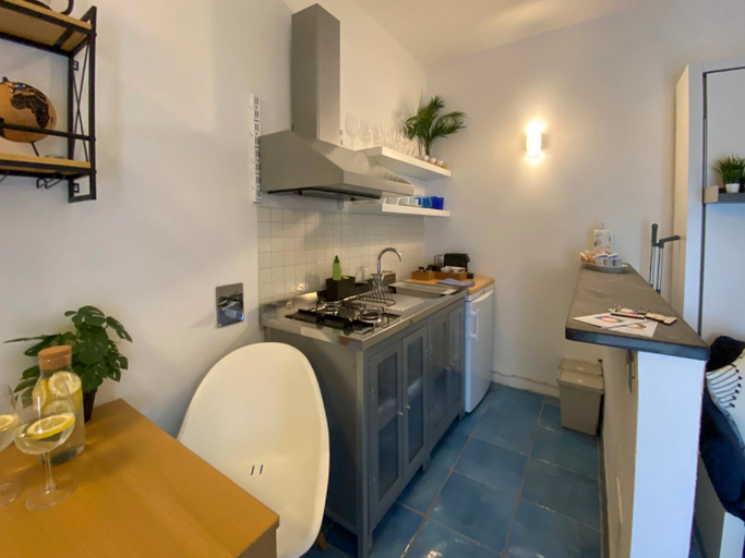 Dining Room 10