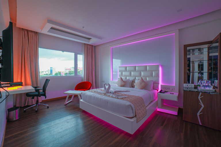 Bedroom 3, La Vivanta Hotel, Madurai