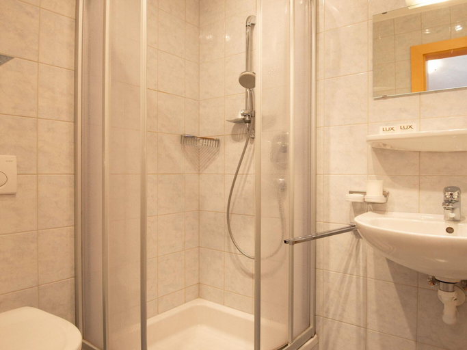 Others 5, Apartment in Tyrol Near Ski Lift, Schwaz