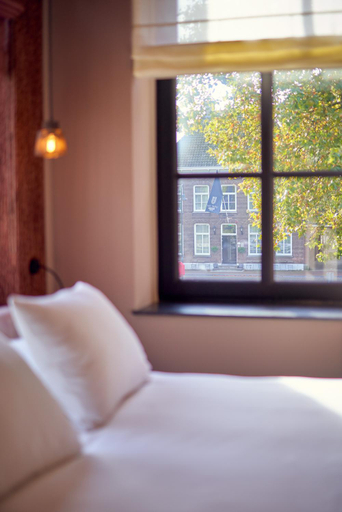 Bedroom 2, The Yard hotel Noordkade, Veghel