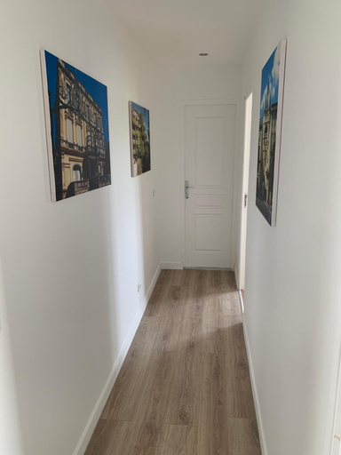 Others 2, Villa Tenjin Chambre 8, Seine-Saint-Denis