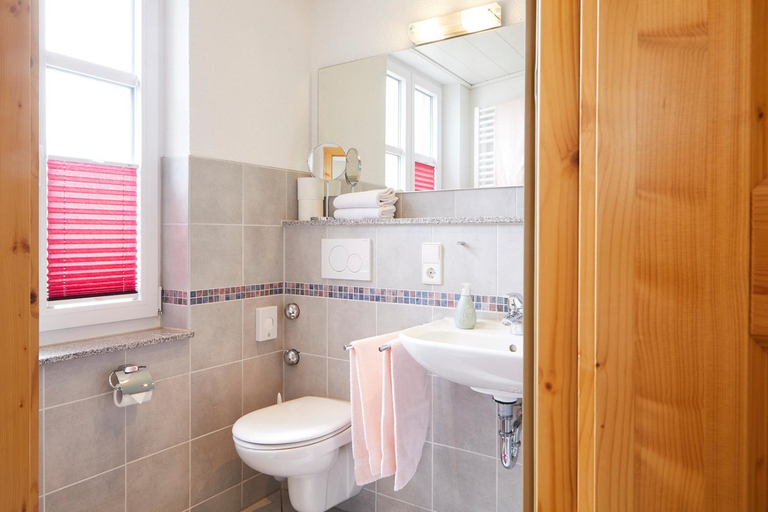 Bathroom 5, Gasthof & Pension Steppacher, Breisgau-Hochschwarzwald