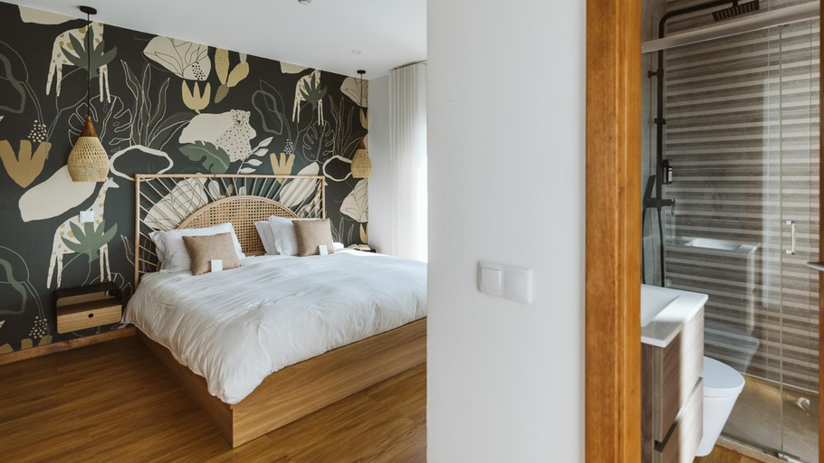 Bedroom 3, The Salty Surf & Yoga, Peniche