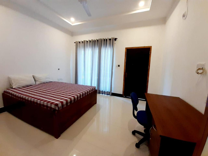 Others 2, Hotel krish, Koralai Pattu (Valachchenai)