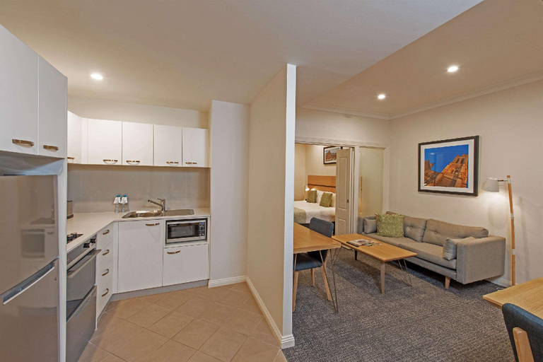 Dining Room 10