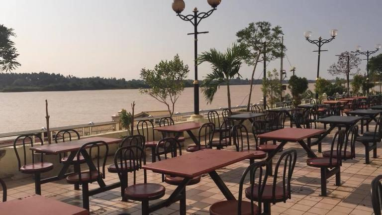 Food & Drinks 5, Embun Sky Cottage - Kota Bharu | WIFI |6 to 8 pax , Kota Bharu