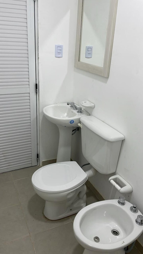 Bathroom 3, HOTEL EN RUTA, Tinogasta