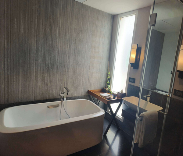 Bathroom 5, Golkonda Resorts & Spa, Ranga Reddy
