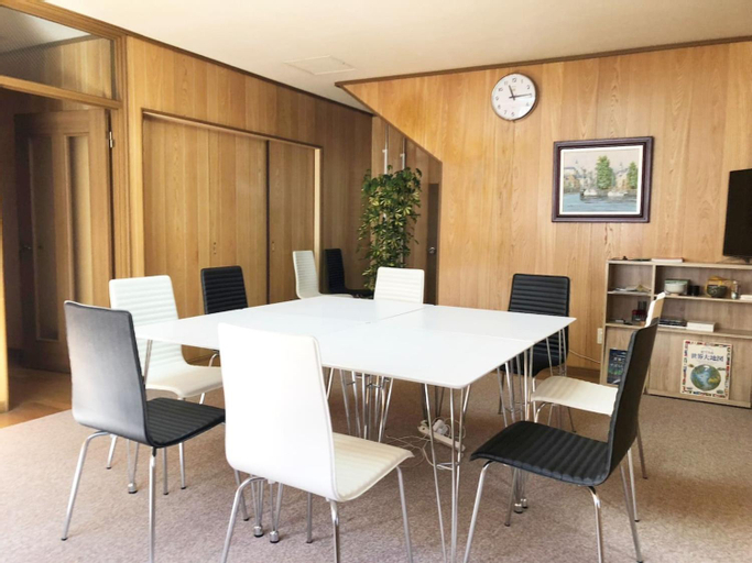 Meeting Room 9