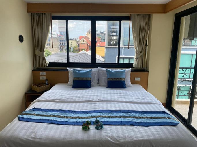 Bedroom 10